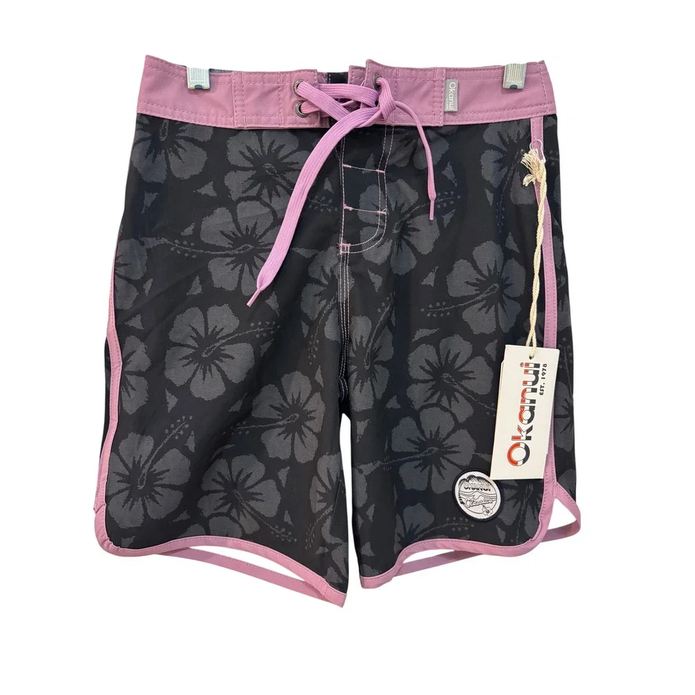 Okanui Boys Boardrider Boardshorts Black Berry Hibiscus Floral Size 8 KS22BR03